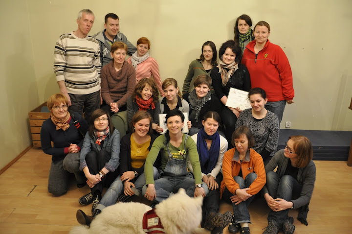 Uczestnicy warsztatów - Pies w terapii i edukacji.